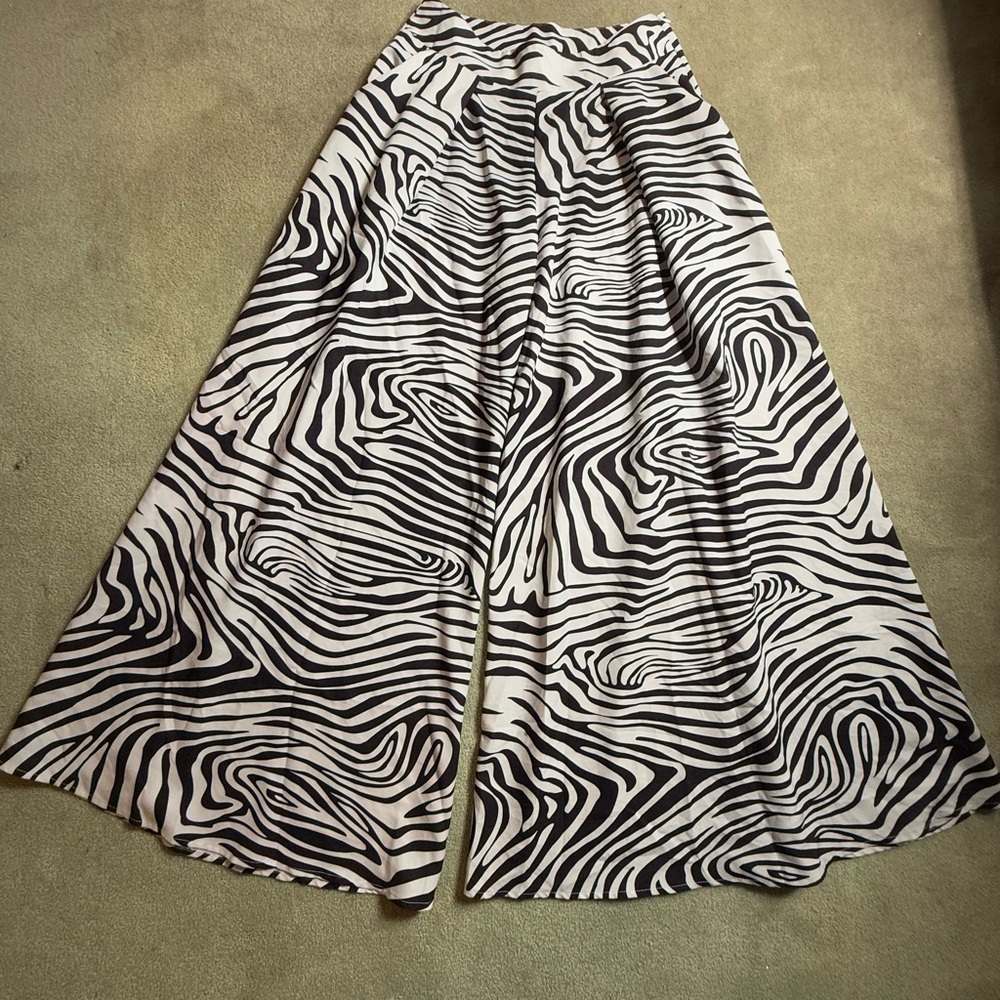 Chic Zebra Pattern Wide Leg Pants